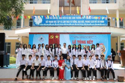 TRƯỜNG THPT QUANG TRUNG TỔNG KẾT NĂM HỌC 2023-2024