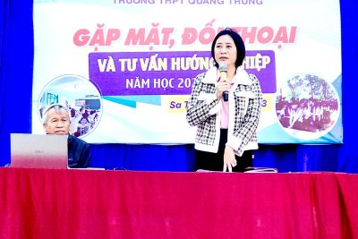 GẶP GỠ, ĐỐI THOẠI VÀ TƯ VẤN HƯỚNG NGHIỆP CHO HỌC SINH NĂM HỌC 2023-2024