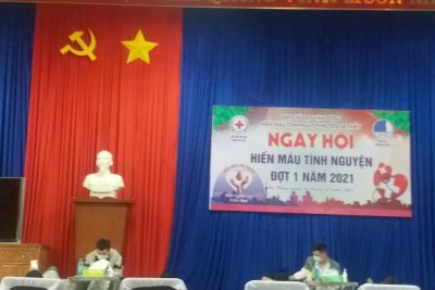 TRƯỜNG THPT QUANG TRUNG TÍCH CỰC HIẾN MÁU TÌNH NGUYỆN